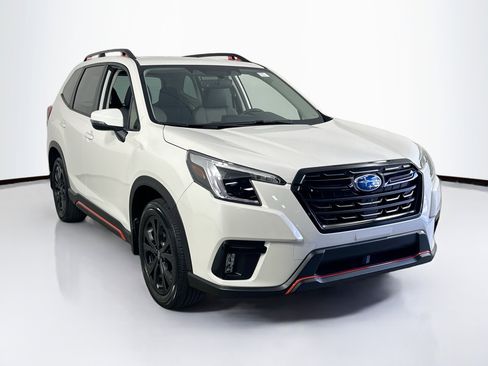 Used 2023 Subaru Forester Sport image 3