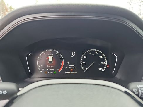 Used 2025 Honda Pilot TrailSport image 20