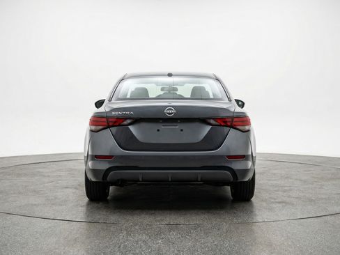 Used 2025 Nissan Sentra SV FWD image 7