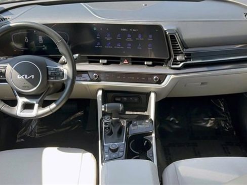 Used 2024 Kia Sportage EX image 37