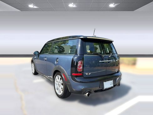 Used 2011 MINI Cooper Clubman S FWD image 3