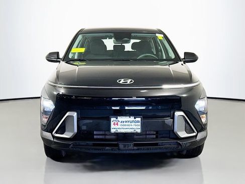 Used 2024 Hyundai Kona SE image 9