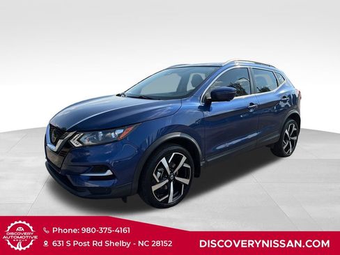 Certified 2022 Nissan Rogue Sport SL AWD/4WD image 1