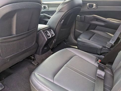Used 2025 Kia Sorento X-Line EX AWD/4WD image 26
