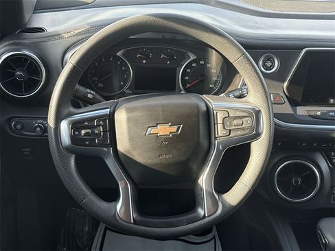 Used 2021 Chevrolet Blazer LT image 11
