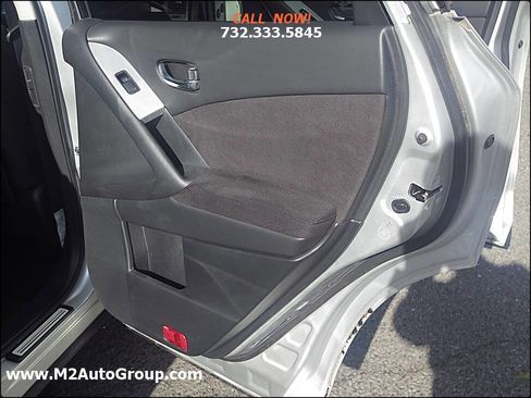 Used 2010 Nissan Murano S image 28