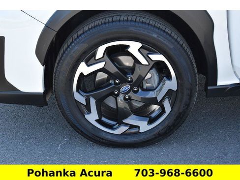 Used 2023 Subaru Crosstrek 2.5i Limited AWD/4WD image 32