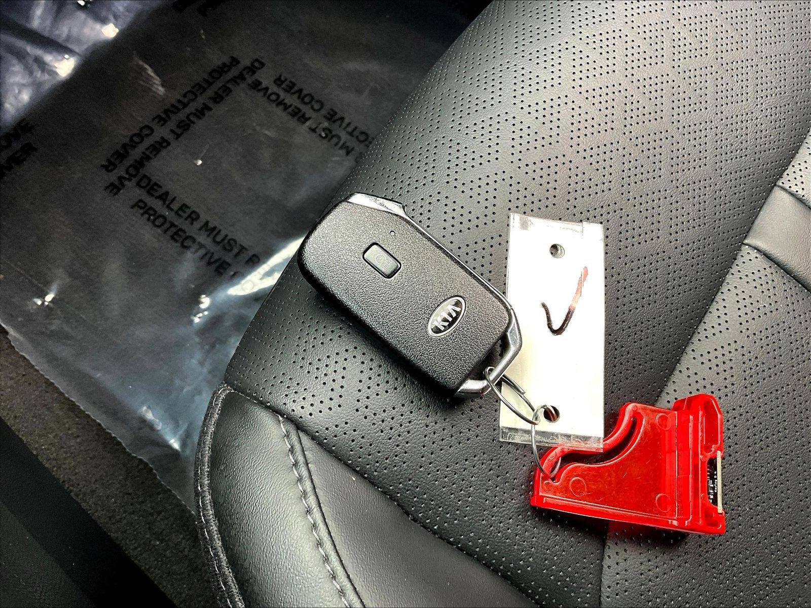 Used 2021 Kia Sorento SX FWD image 34