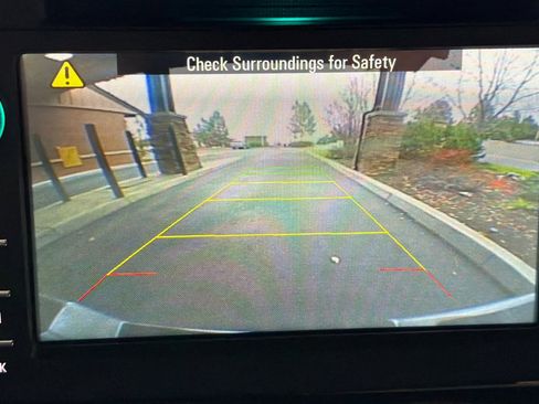 Used 2020 GMC Savana 2500 Extended w/ Enhanced Convenience Package image 22