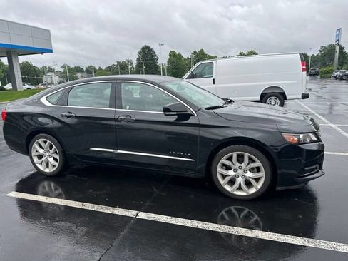 Used 2018 Chevrolet Impala Premier FWD image 9