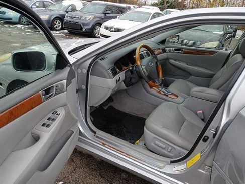 Used 2005 Lexus ES 330 image 19