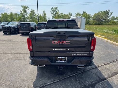 Certified 2023 GMC Sierra 1500 Denali w/ Denali Reserve Package AWD/4WD image 6
