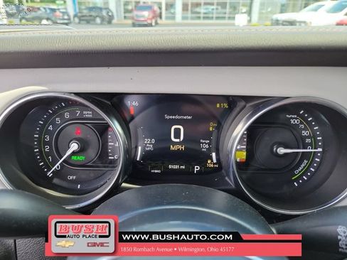Used 2022 Jeep Wrangler Unlimited Sahara AWD/4WD image 23