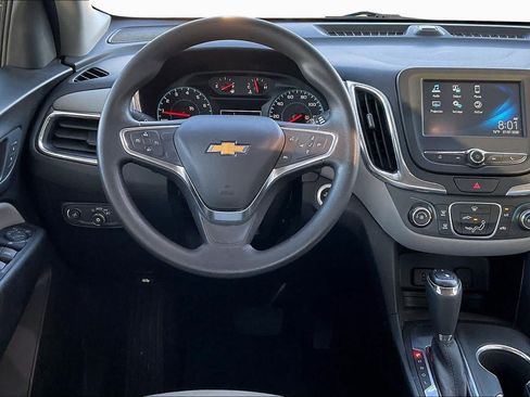 Used 2018 Chevrolet Equinox LS FWD image 7