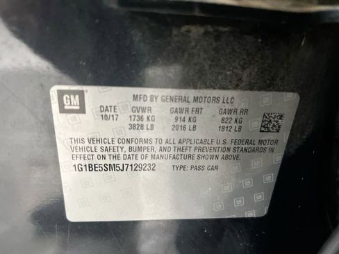 Used 2018 Chevrolet Cruze LT FWD image 27