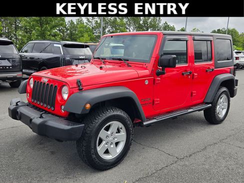 Used 2015 Jeep Wrangler Unlimited Sport w/ Quick Order Package 24S AWD/4WD image 3