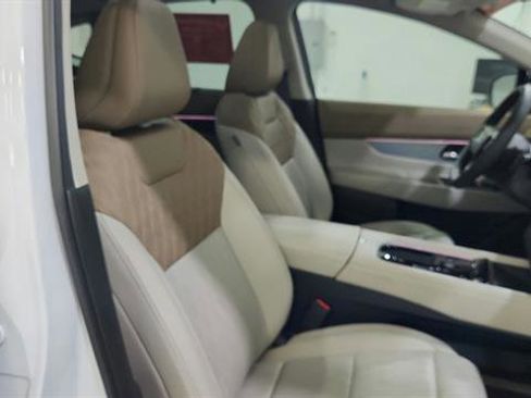 Certified 2025 Nissan Murano Platinum w/ Cargo Package image 56