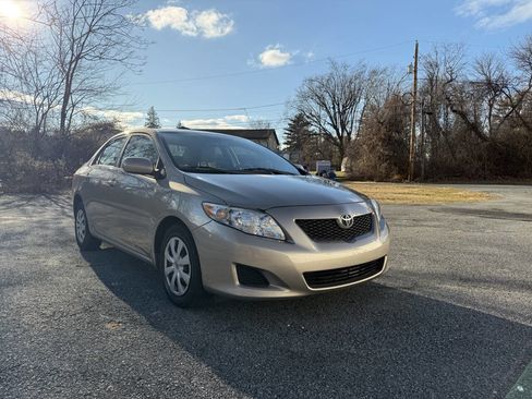 Used 2009 Toyota Corolla LE image 4
