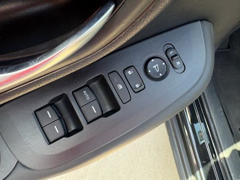 Certified 2023 Honda HR-V LX image 11
