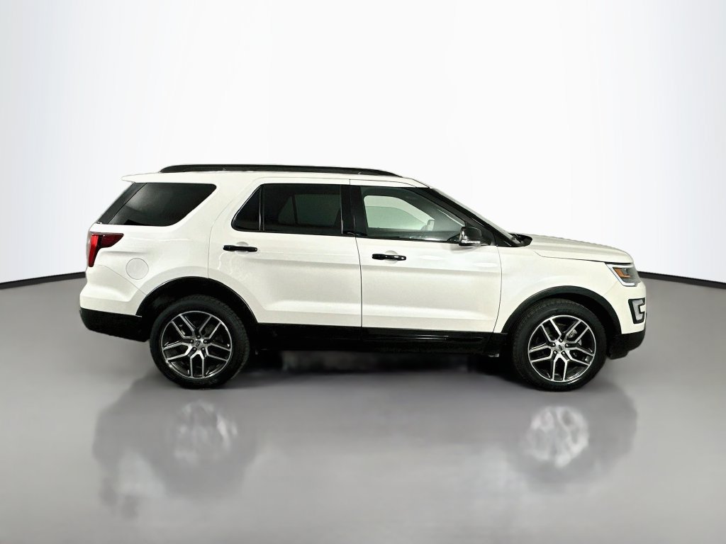 Used 2017 Ford Explorer Sport AWD/4WD image 9