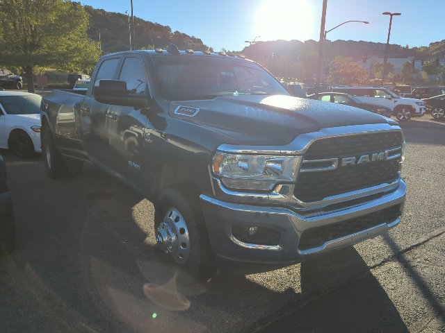 Used 2022 RAM 3500 Big Horn w/ Level B Equipment Group AWD/4WD image 2