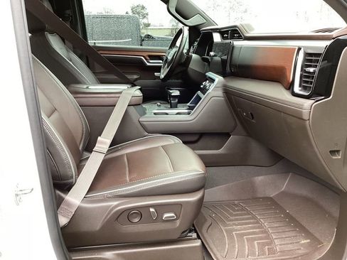 Used 2022 GMC Sierra 1500 Denali w/ Denali Reserve Package image 6