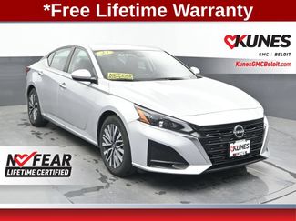 Used 2023 Nissan Altima 2.5 SV FWD video 1