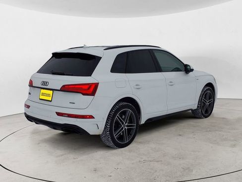 Used 2023 Audi Q5 e Prestige image 5