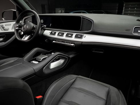 Used 2024 Mercedes-Benz GLE 53 AMG 4MATIC image 65