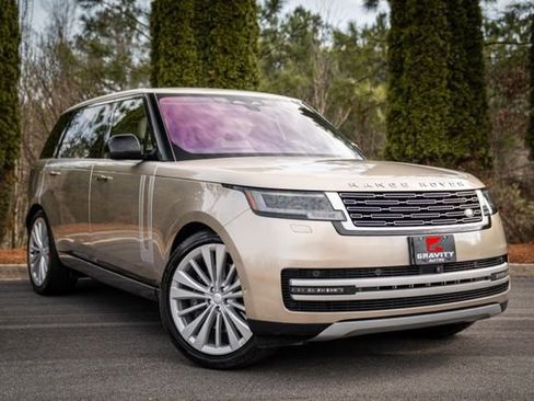 Used 2023 Land Rover Range Rover Long Wheelbase First Edition image 5