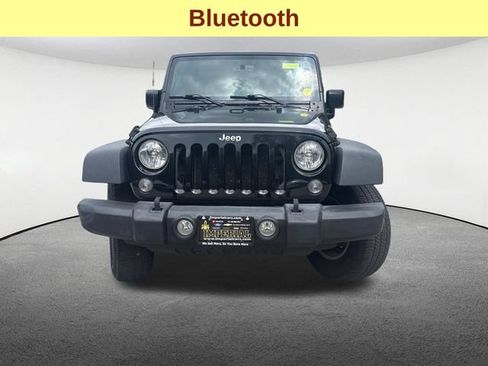 Used 2017 Jeep Wrangler Sport w/ Quick Order Package 23S AWD/4WD image 4