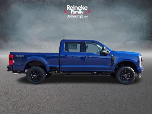 New 2026 Ford F250 XLT w/ XLT Premium Package AWD/4WD image 4