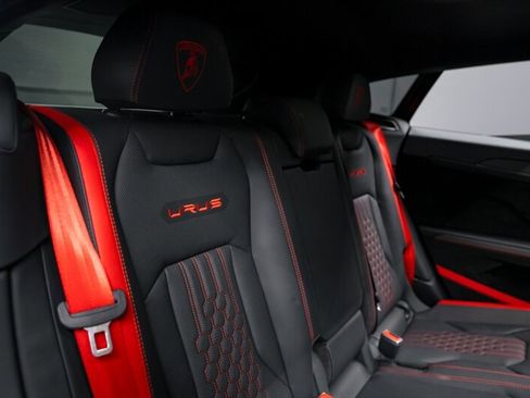 Used 2024 Lamborghini Urus Performante image 38