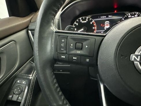 Used 2023 Nissan Rogue SV w/ SV Premium B Package image 27