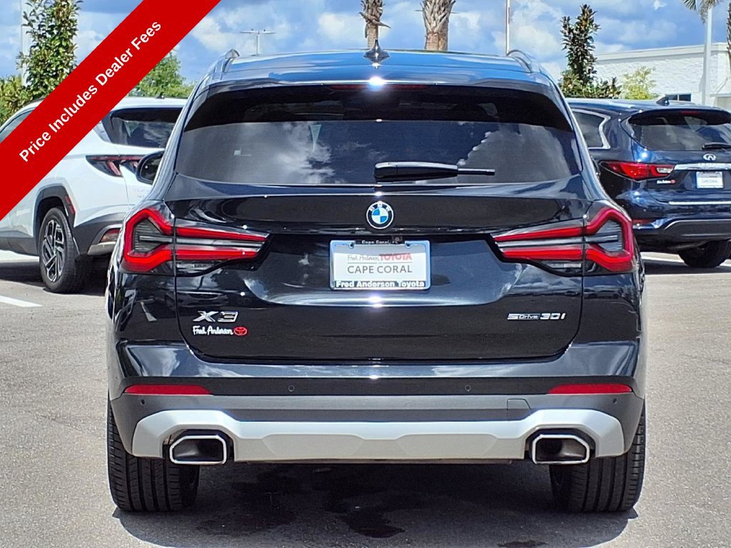 Used 2024 BMW X3 sDrive30i w/ Premium Package w/ZPA RWD image 7