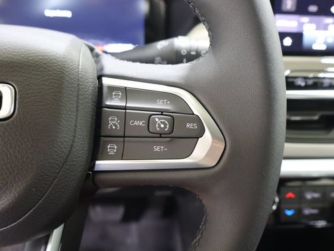 New 2026 Jeep Compass Limited AWD/4WD image 25