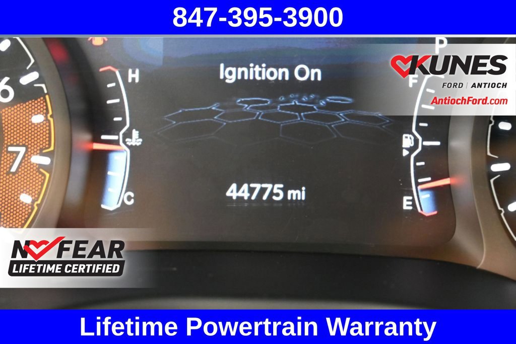 Used 2025 Jeep Compass Limited AWD/4WD image 35