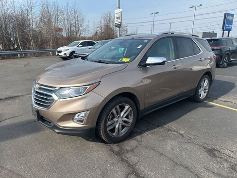 Used 2018 Chevrolet Equinox Premier image 5
