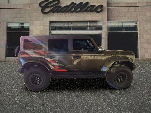 Used 2025 Ford Bronco Raptor AWD/4WD image 6