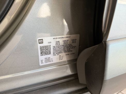 Used 2025 Buick Encore GX Preferred FWD image 28
