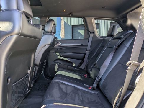 Used 2019 Jeep Grand Cherokee Altitude image 29