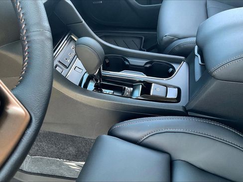 New 2025 Subaru Ascent Bronze Edition image 8