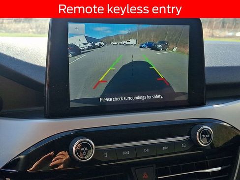 Used 2022 Ford Escape SE w/ Convenience Package image 17