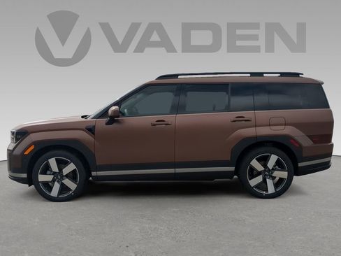 New 2025 Hyundai Santa Fe Limited image 4