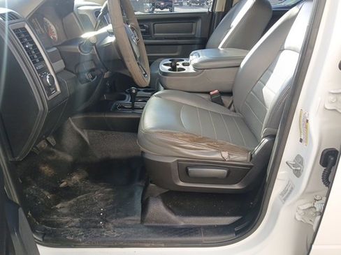 Used 2016 RAM 3500 Tradesman w/ Chrome Appearance Group image 25