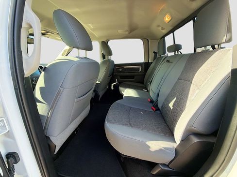 Used 2016 RAM 1500 Big Horn image 23