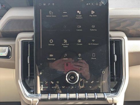 New 2026 GMC Yukon XL Denali image 13