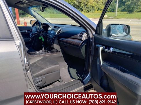 Used 2014 Kia Sorento LX AWD/4WD image 21