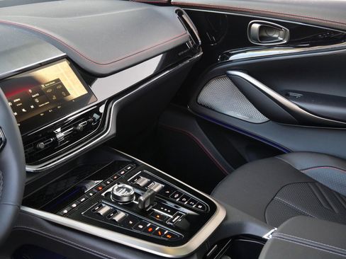 New 2026 Aston Martin DBX S image 19