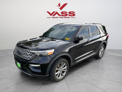 Used 2020 Ford Explorer Limited AWD/4WD image 1